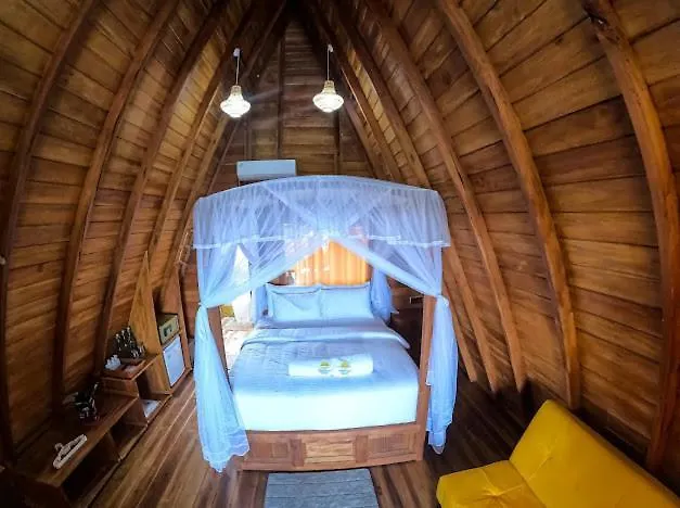 Sundown Lake Hotel & Spa Habarana